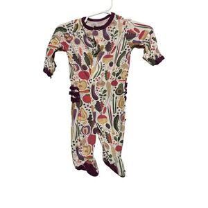 Magnetic‎ Me Baby Footie Pajamas Newborn 5-8 lbs Vegetable Print Purple Trim